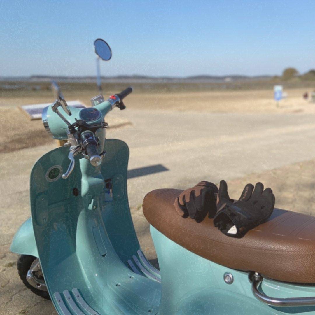 À LOUER SCOOTER 100 % ÉLECTRIQUE BASSIN ARCACHON