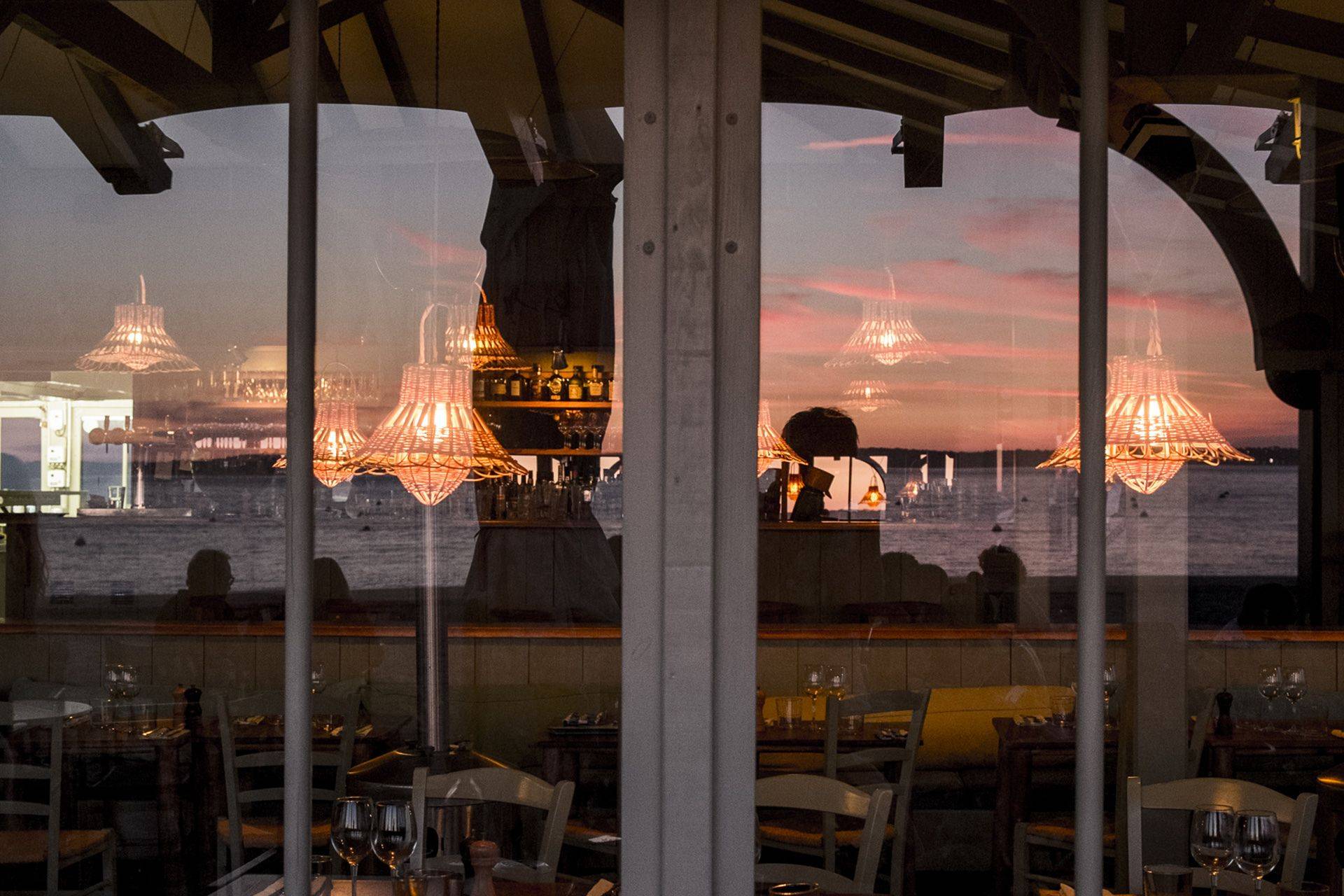 NOS SPOTS PRÉFÉRÉS POUR UN COUCHER DE SOLEIL MAJESTUEUX SUR LE BASSIN D’ARCACHON