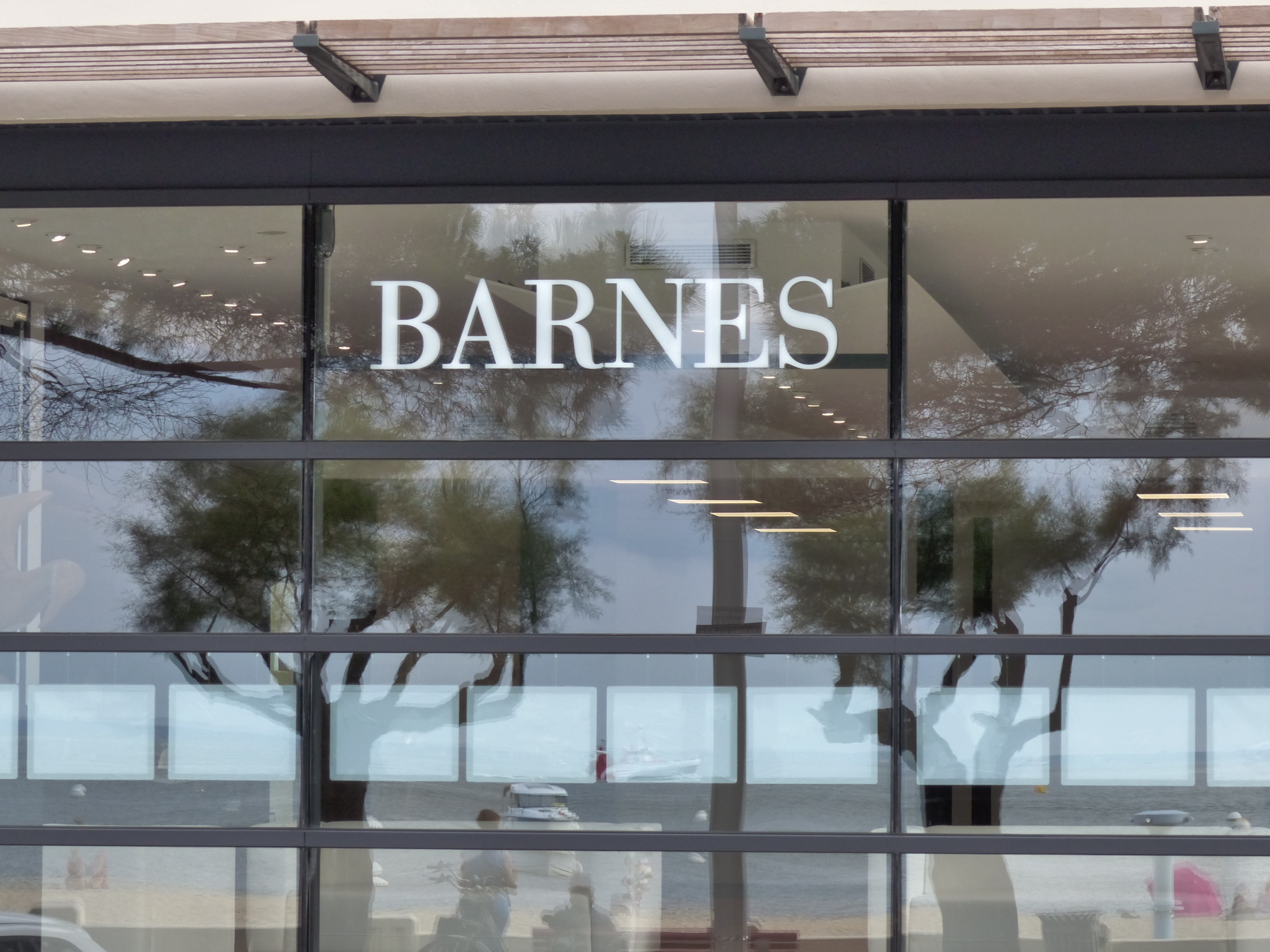 BARNES FRONT DE MER ARCACHON